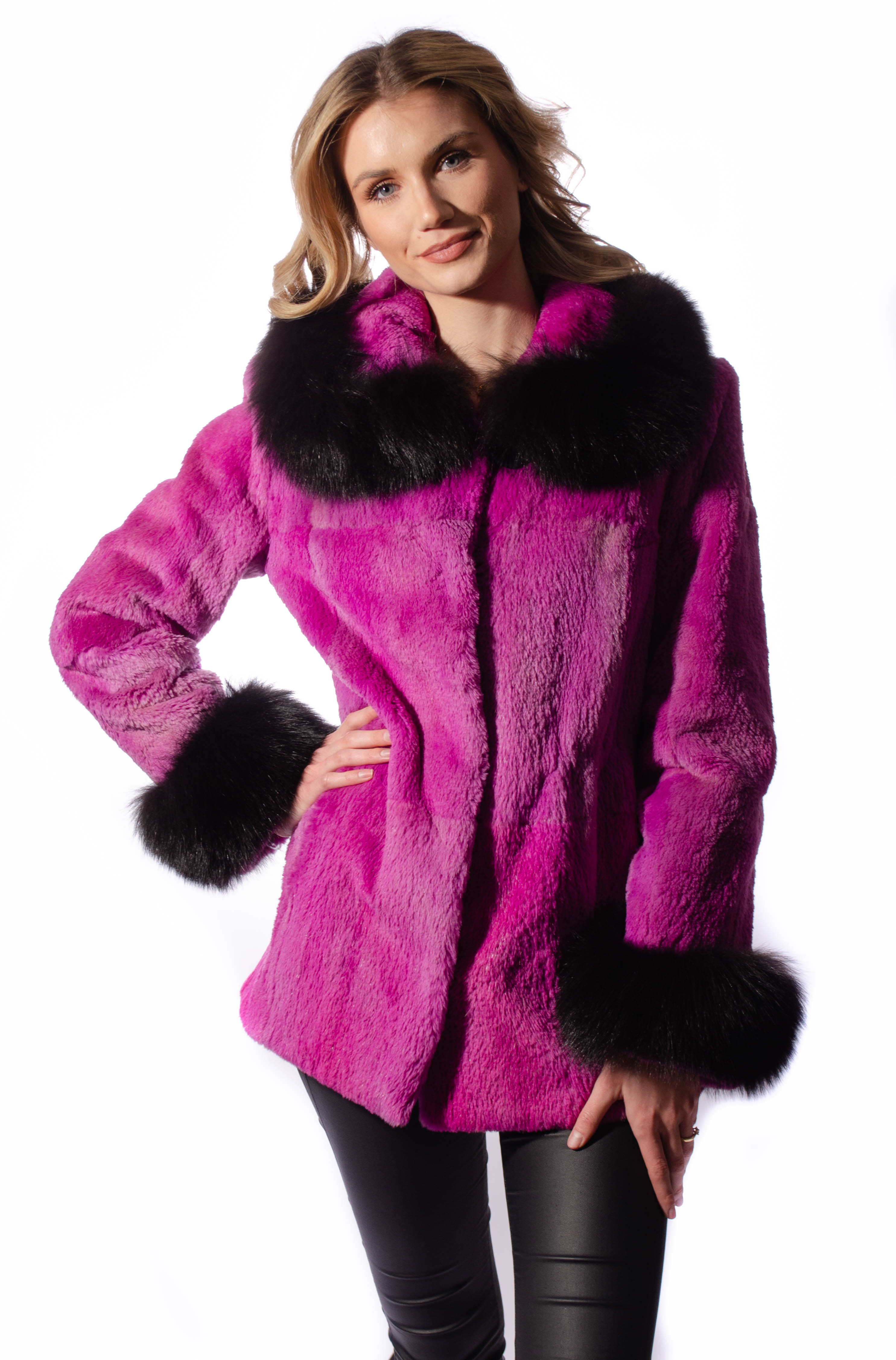 Fur coat 104-47-2013